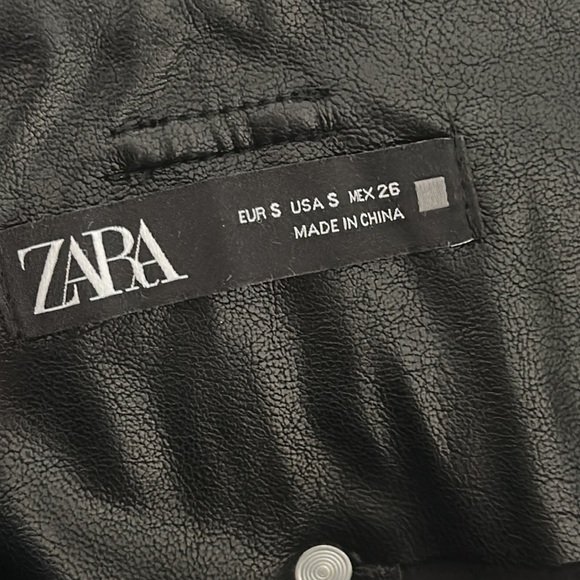 Zara High Waist Faux Leather Paper Bag Shorts Size S 3046/337 - Picture 4 of 8